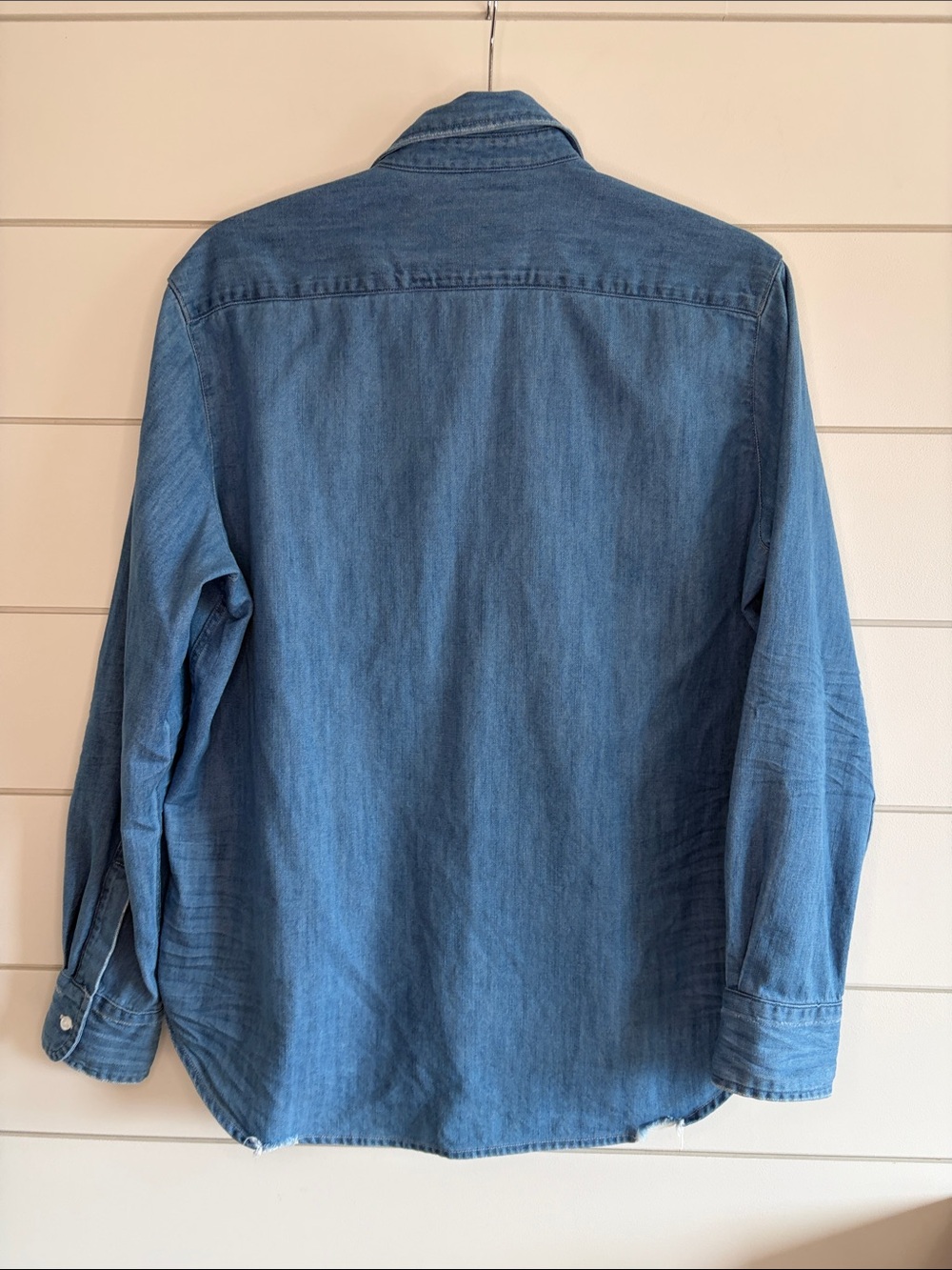 Frank & Eileen (the Eileen) Distressed  Denim Button-Up Shirt Size Small - Picture 8 of 12